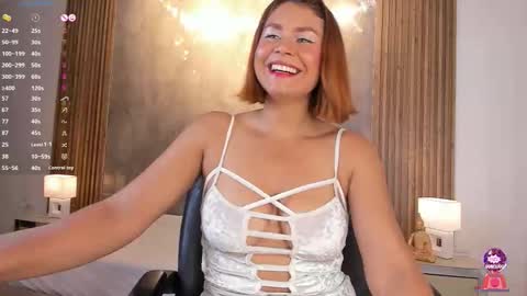 Snapshot of analuna__ chatting on October 13, 8:53 pm Ana Luna online show from October 13, 8:53 pm