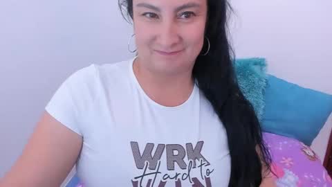 anamaria288 online show from November 13, 2:27 pm