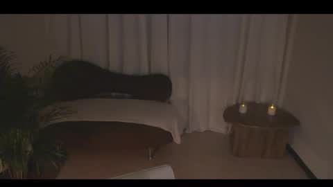 Ann online show from April 13, 6:35 pm