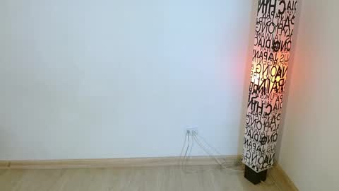 Snapshot of anarosse__ chatting on February 12, 12:38 am ana 3 online show from February 12, 12:38 am