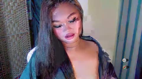 Snapshot of anaruru_ chatting on November 10, 4:06 pm ANA online show from November 10, 4:06 pm