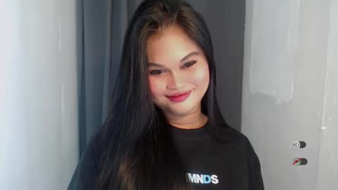 Snapshot of anaruru_ chatting on February 23, 6:05 pm ANA online show from February 23, 6:05 pm