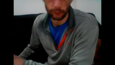 Snapshot of anas012345678910 chatting on December 28, 7:44 am ANAS012345678910 online show from December 28, 7:44 am