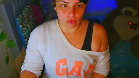 Ana online show from February 23, 2:03 pm