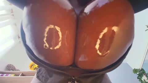 ana  online show from October 29, 1:24 pm