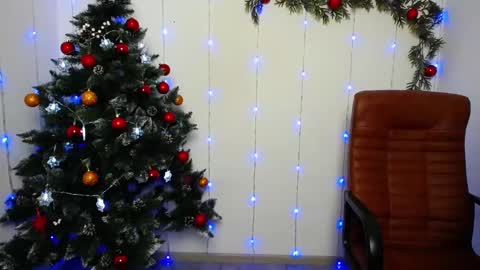 Snapshot of anastacyyellig chatting on December 13, 6:31 am anastacyyellig online show from December 13, 6:31 am