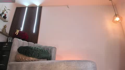 Snapshot of anastalin chatting on February 22, 1:11 am Ana Stalin online show from February 22, 1:11 am