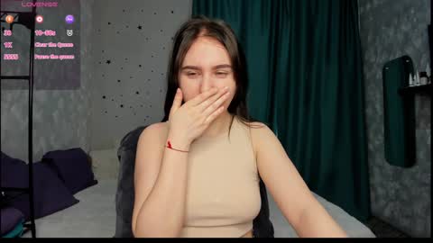 Snapshot of anastasia_gold1 chatting on February 2, 4:05 am anna online show from February 2, 4:05 am