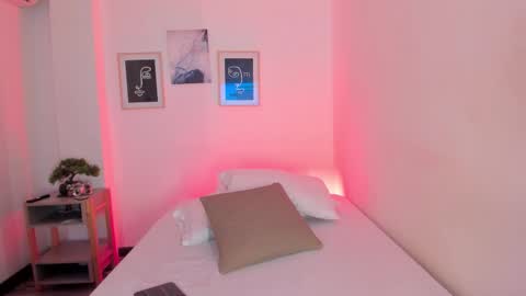 Ana online show from February 22, 7:23 pm