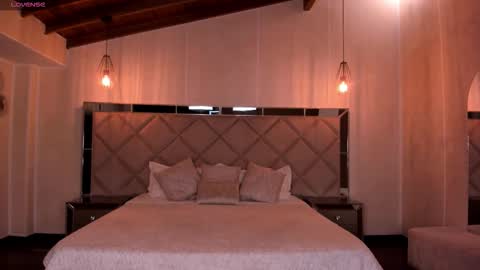 A N A S T A S I A  online show from November 5, 10:48 am