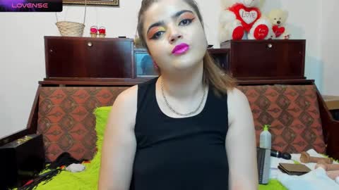 Ana   online show from December 8, 5:07 am