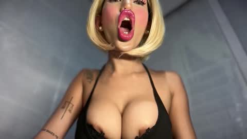 anawalters online show from January 15, 3:49 pm