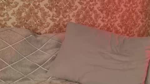 Snapshot of anayalowe chatting on June 18, 9:14 am anayalowe online show from June 18, 9:14 am