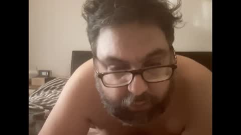 Snapshot of and4444 chatting on January 10, 10:50 am tik toker hot or boring online show from January 10, 10:50 am