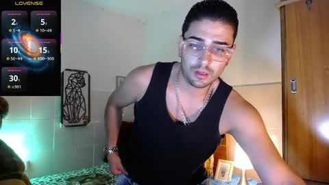 Snapshot of andders_ chatting on June 5, 2:07 am Anders online show from June 5, 2:07 am