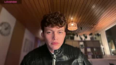 Snapshot of anddres_boss chatting on January 10, 8:54 pm Tell Me ANDRESS ----- online show from January 10, 8:54 pm