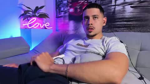 Snapshot of ander_perez chatting on February 9, 4:00 pm ANDER online show from February 9, 4:00 pm