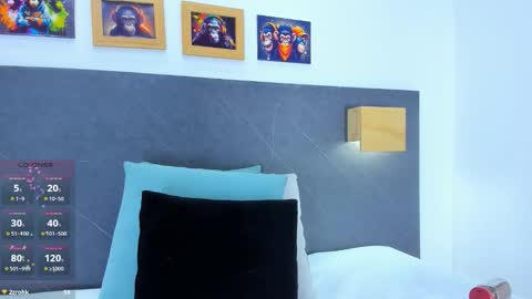 Snapshot of andhrea_vale chatting on February 26, 12:15 pm Andrea online show from February 26, 12:15 pm