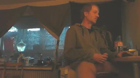 andi101 online show from March 12, 5:41 pm