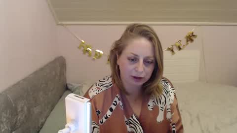 Andorphin online show from January 3, 7:29 pm