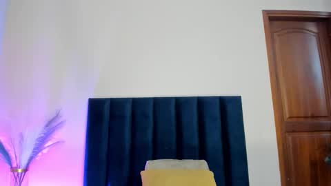 Andra Cyrus online show from November 1, 12:07 pm