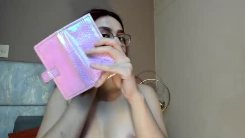 Andra Cyrus online show from December 5, 11:41 am