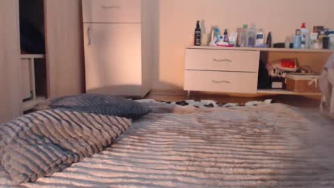 Andra online show from September 19, 7:47 pm