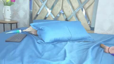 Snapshot of andre3969 chatting on February 3, 6:22 am Andre online show from February 3, 6:22 am