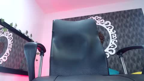 Snapshot of andre_kent3 chatting on December 27, 8:07 pm 3 online show from December 27, 8:07 pm