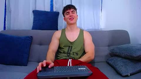 Andre Parker online show from January 8, 1:19 am