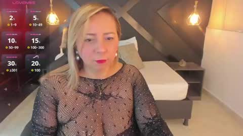 A N D R E online show from April 12, 1:54 am