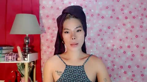 Snapshot of andrea06121998 chatting on October 14, 11:00 am andrea06121998 online show from October 14, 11:00 am
