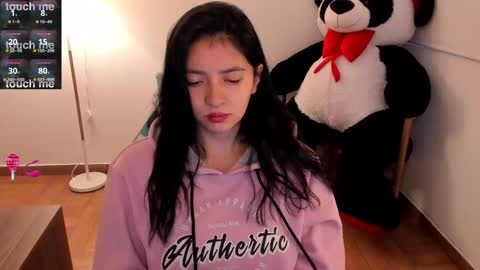 Snapshot of andrea_bonnie chatting on March 1, 10:55 am andrea_bonnie online show from March 1, 10:55 am