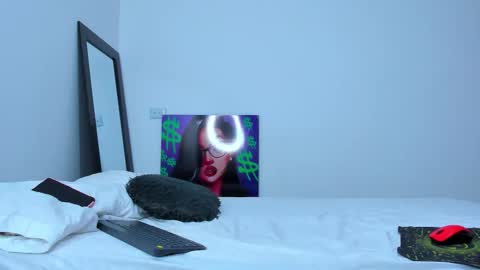 Andrea Cherry online show from October 25, 2:02 pm