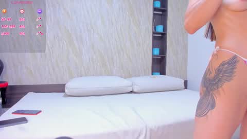 Snapshot of andrea_malkova chatting on November 14, 8:07 pm Andrea Malkova online show from November 14, 8:07 pm