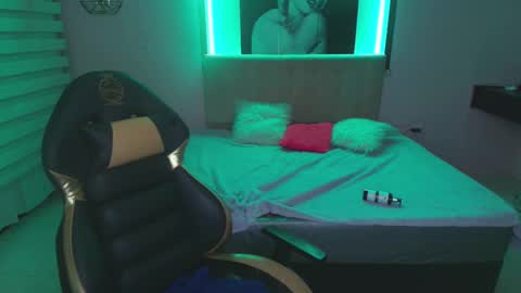 Andrea Ramos online show from February 26, 11:48 pm