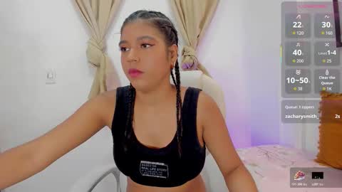 Andrea online show from November 1, 6:21 pm