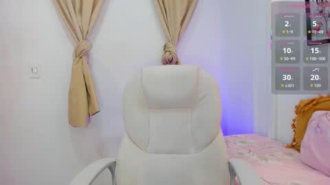 Andrea online show from November 4, 11:31 am