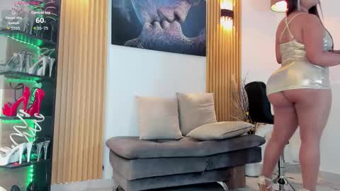 Andrea  online show from December 5, 2:42 am