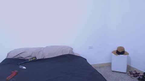 Andrea online show from October 24, 7:43 pm