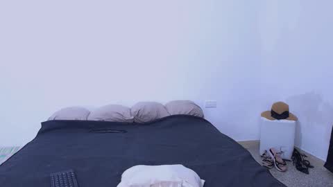 Andrea online show from November 10, 5:23 pm