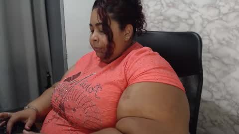 Snapshot of andrealopez1607 chatting on September 25, 2:04 am andrea lopez online show from September 25, 2:04 am