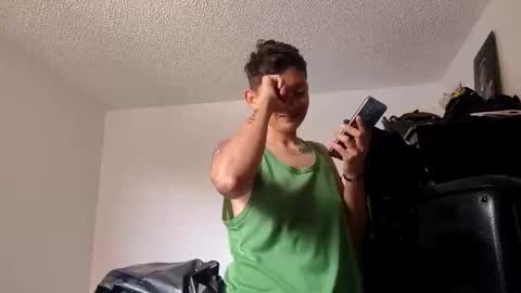 andreamendezmarin7 online show from April 3, 5:00 pm