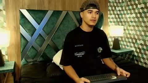 Andreao online show from June 27, 1:39 pm