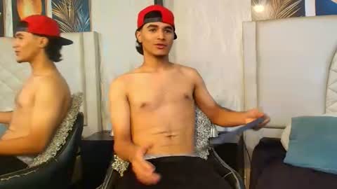 Andreao online show from July 4, 1:28 pm