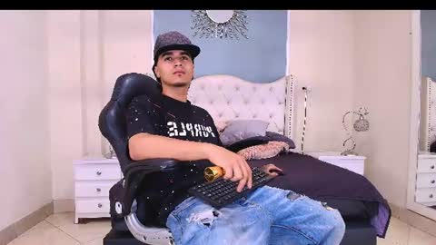 Andreao online show from July 26, 8:16 pm