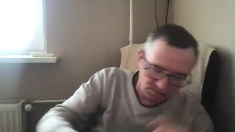 Snapshot of andreass60 chatting on January 16, 7:34 am andreass60 online show from January 16, 7:34 am