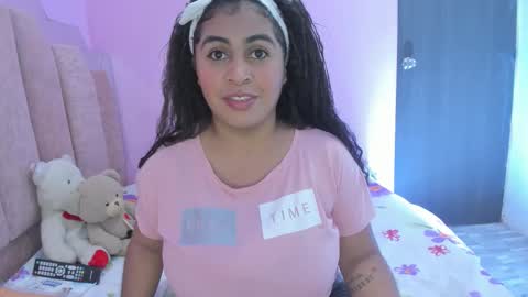 A n d r  e a S w e e t  online show from September 15, 8:42 pm