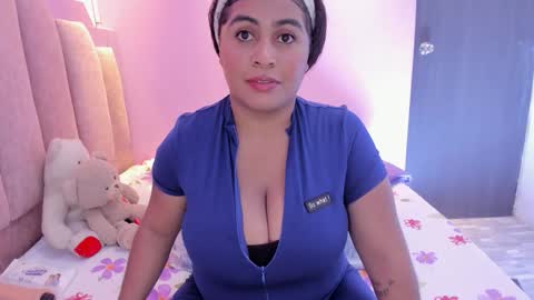 A n d r  e a S w e e t  online show from September 30, 9:31 pm