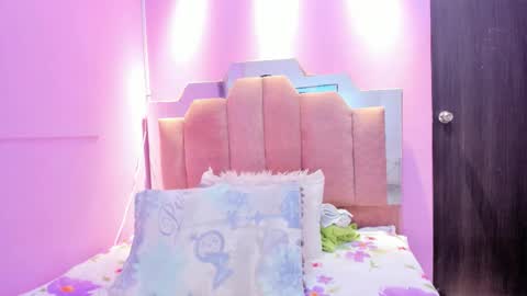 A n d r  e a S w e e t  online show from February 12, 7:53 pm